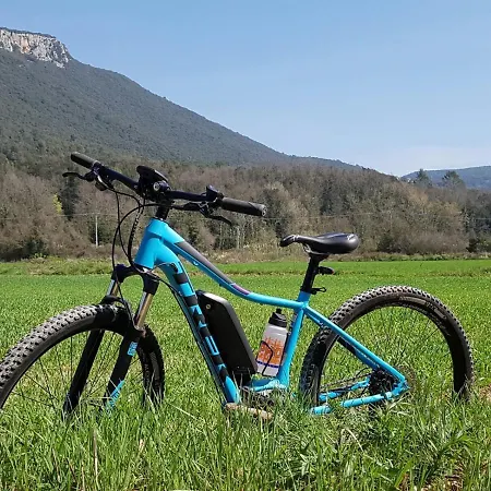 Els Masos De Caula 赫罗纳