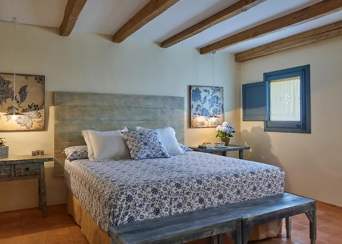 Els Masos De Caula Жирона